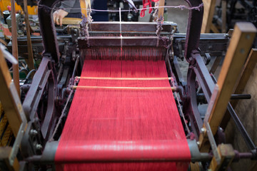 久留米絣の作業風景