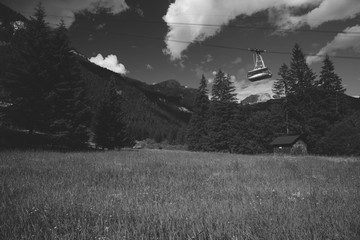 la funivia di campitello di fassa, dolomiti