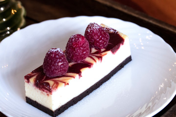 chocolate cake with strawberries