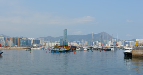 Fototapeta na wymiar Hong Kong harbor side, typhoon shelter