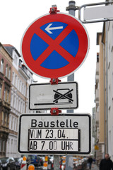 Baustelle absolutes Haltverbot oder Halteverbot Verkehrsschild