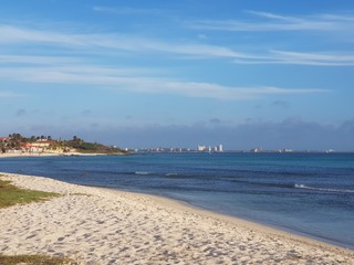 Aruban beach with a nice, but far skyline in the back