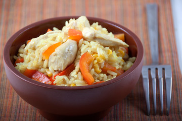 Fried rice with chicken and vegetables