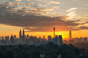 Fototapeta na wymiar Majestic view of Kuala Lumpur cityscape during sunrise.