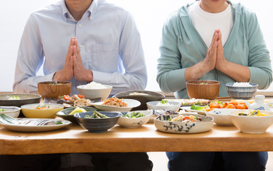 日本の食事のマナー