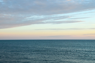 Obraz premium sea water twilight view from the beach