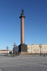 Fototapeta na wymiar St. Petersburg, Russia, February 16, 2015 Alexander Column on the palace square