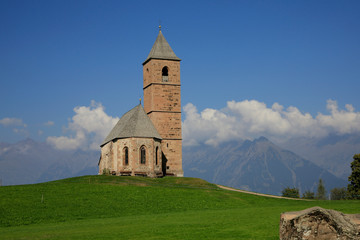 Kirche Sankt Kathrein auf Hügel, Hafling bei Meran, Südtirol, Italien, Europa