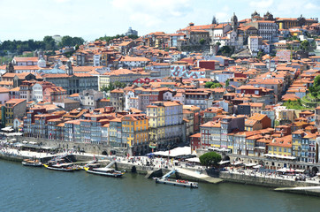 Obraz premium Porto downtown across Douro River. Portugal