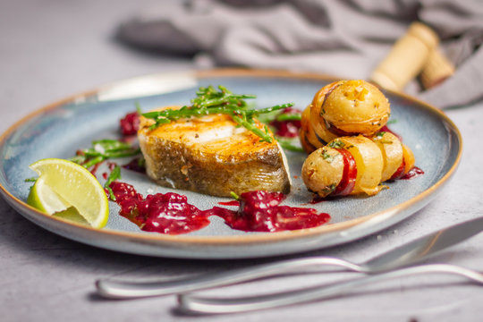 Zanderfilet mit Chorizo-Kartoffel-Spie&szlig;en