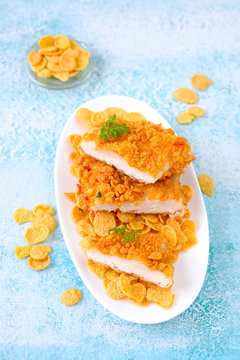 H&auml;hnchenbrust in Cornflakes-Kruste,
