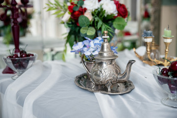 elegant table setting