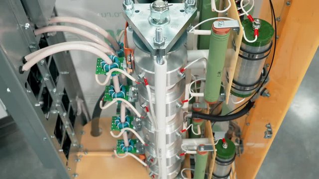 Internal block of system of smooth start-up. multi-engine soft start system.