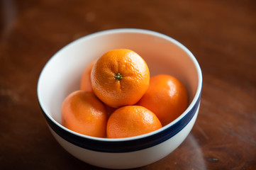 Clementine oranges in a bowl