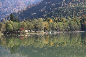 Fototapeta na wymiar gorgeous lake landscape photos.artvin/savsat/turkey