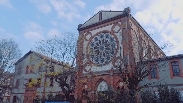 toulouse saint sernin rose window romanesque detail