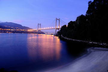  image of the Rande bridge in the Vigo river