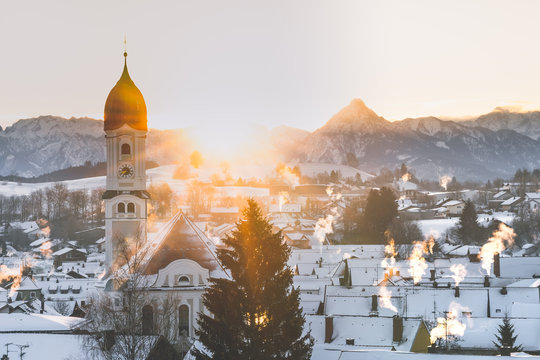 Cold winter sunrise over Nesselwang