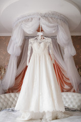 Fototapeta na wymiar perfect wedding dress on the wedding day