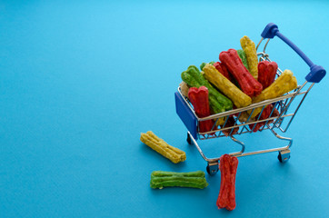 shopping cart with chewing dog treats