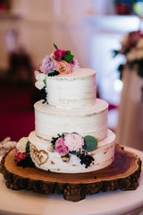 Obraz na płótnie Canvas wedding cake at the wedding of the newlyweds