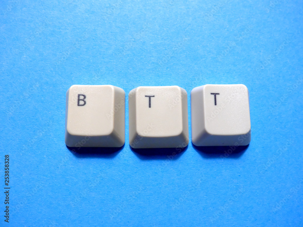 Fototapete computer buttons form a btt (back to topic) abbreviation. computer and internet slang.