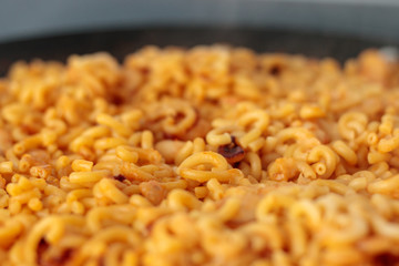 fideuá with prawns
