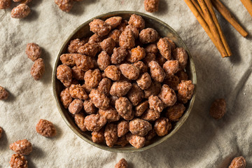 Homemade Cinnamon Sugar Almonds