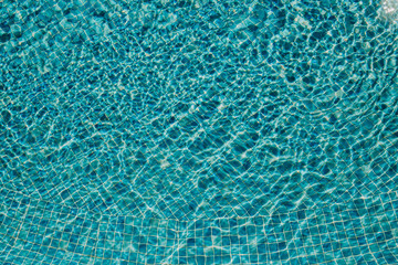 Wasser im Pool - Abstrakter Bildhintergrund 