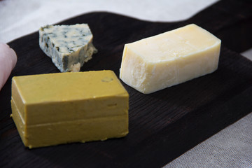 cheese tasting table