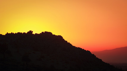 Obraz premium sunset ,landscape, silhouette,beautiful, dusk, mountian sunset