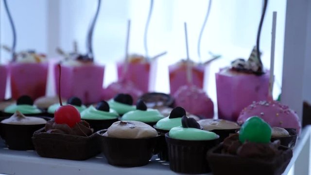 weddind candybar colorfull cookie treats