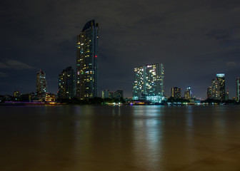 Obraz premium Bangkok skyline at night