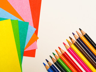 カラフルな文房具