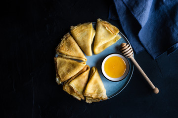 Dessert concept with pancakes