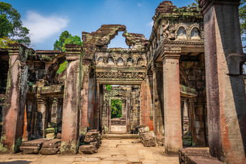 Preah Khan temple, Cabodia: Hall of dancers