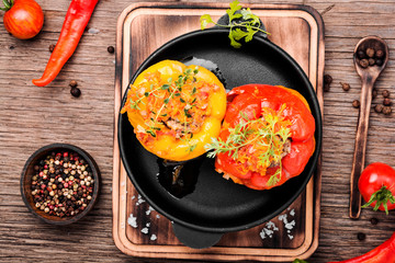 Stuffed peppers with meat