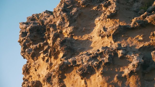 rocher ocean slow motion 2