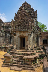 Naklejka premium Library and inner court of Banteay Samre temple, Cambodia