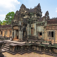 Naklejka premium First enclosure wall gopuram (entrance) of Banteay Samre temple, Cambodia