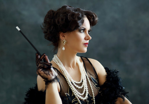 woman retro flapper style