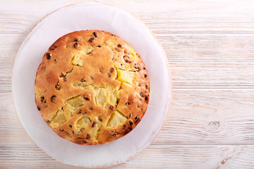 Pineapple and raisin cake