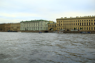 View from the river to the Dvortsovaya embankment of the Neva river