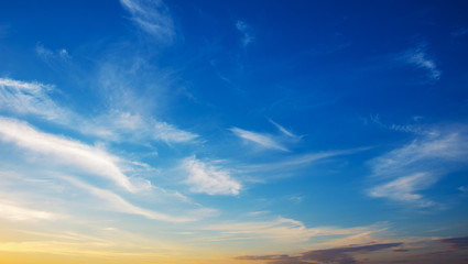 Obraz premium Fiery orange sunset sky. Beautiful sky.