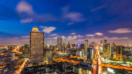 Fototapeta na wymiar Bangkok cityscape business district with high building at dusk, Bangkok, Thailand.