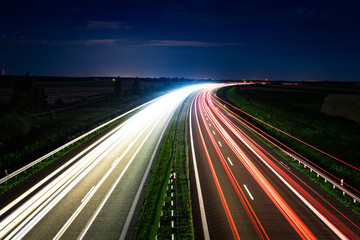 ślady świetlne autostrady malowanie światłem