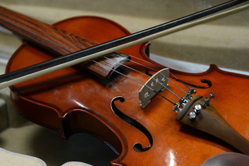 Fototapeta premium Classical violin and bow