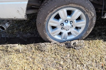 Stuck Truck