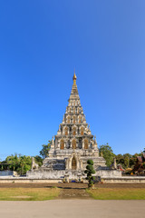 Fototapeta premium Wat Chedi Liam (Ku Kham) or Temple of the Squared Pagoda in ancient city of Wiang Kum Kam, Chiang Mai, Thailand