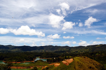 Embalse de Guatap&eacute;
